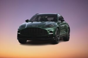 Aston Martin DBX 707